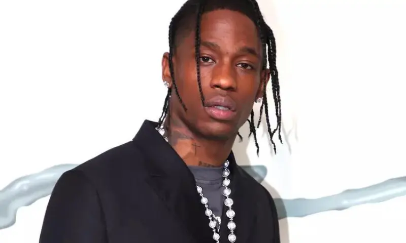 Rapper Travis Scott was Arrested in Miami Beach Incident